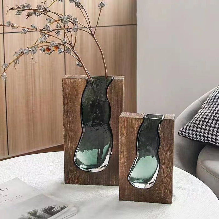 Elegante Glazen Vaas met Houten Voet - Stijlvolle Decoratie voor Elke Ruimte